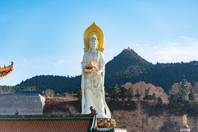 比如少林寺;但是要说到求子求孕最灵的寺庙,那就绝对非宜阳的灵山寺