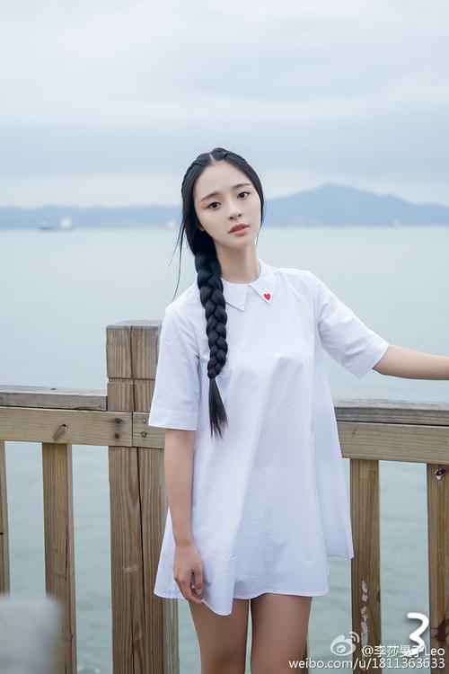 武大樱花学霸李莎昱子.